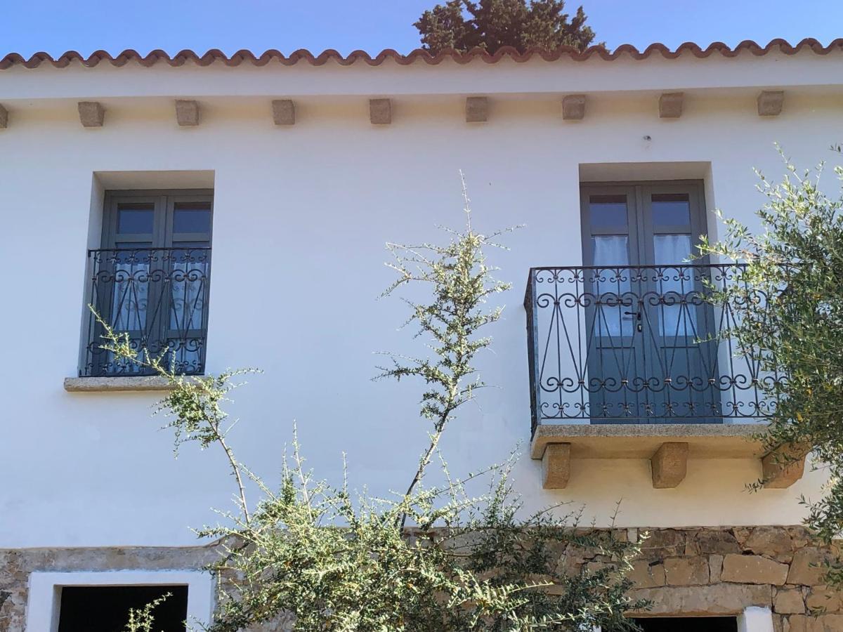 Agriturismo La Casa Delle Fate Loiri Porto San Paolo Exterior photo